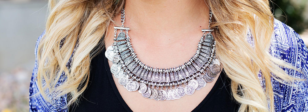 Check out the Online and Retail Store category on our all-Canadian Local Business Portal online business directory.